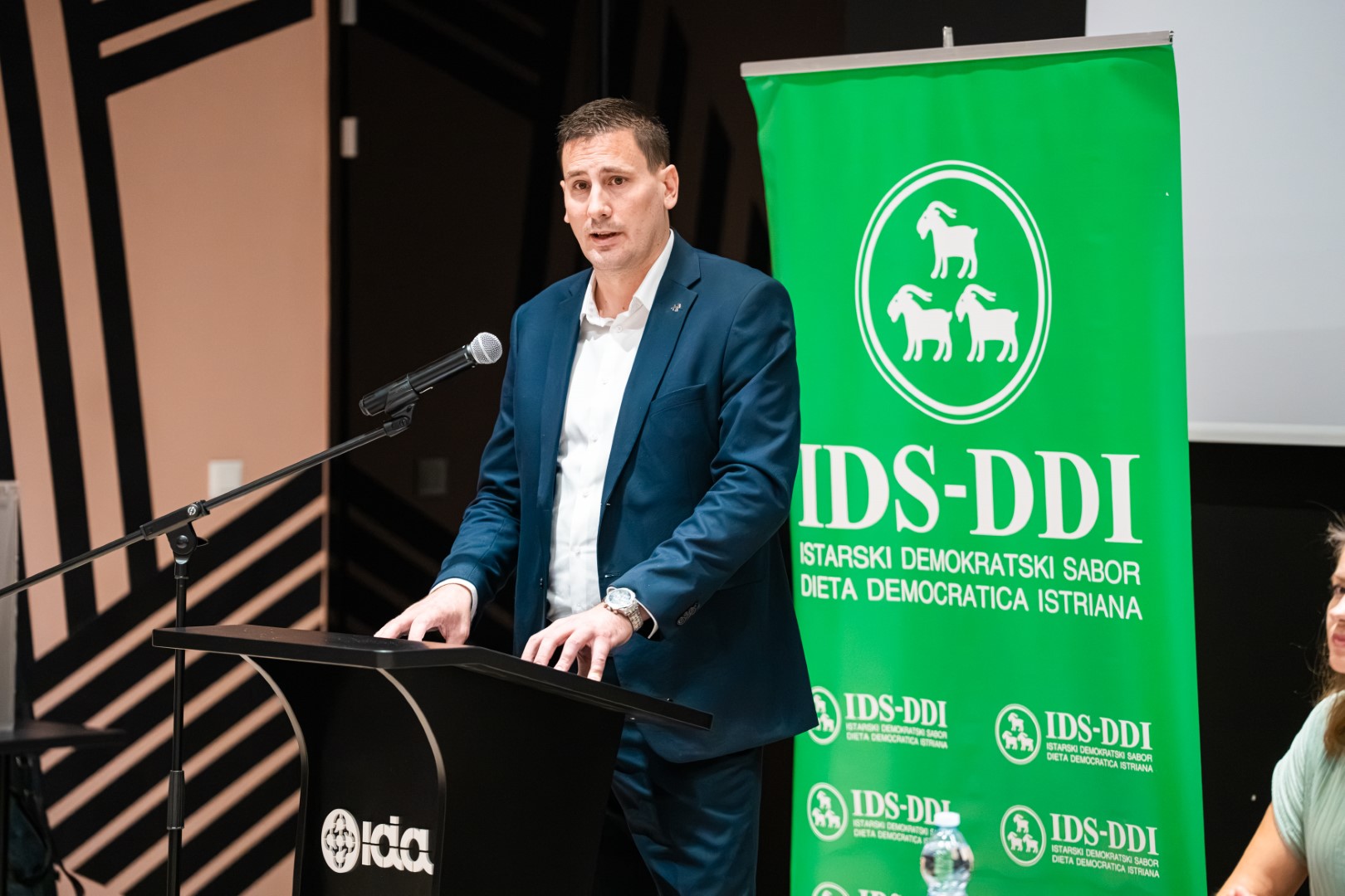 Pula: IDS-DDI ne stavlja šape na javna poduzeća nego preuzima odgovornost!